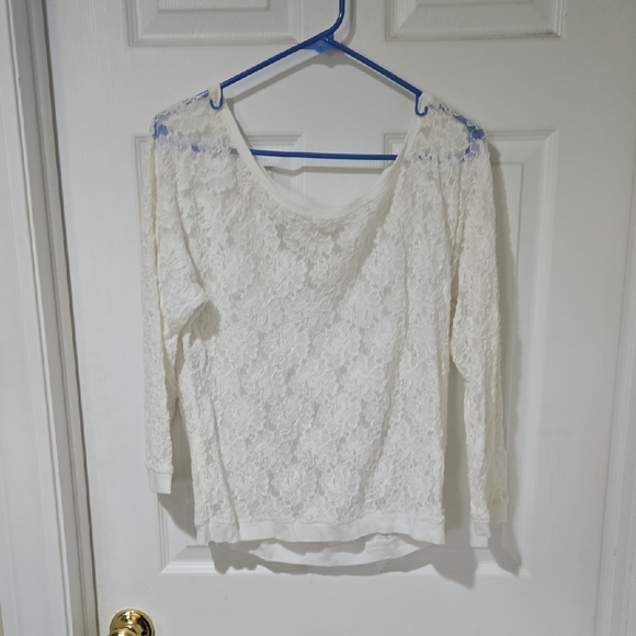 Abercrombie & Fitch Tops - Abercrombie & Fitch Cream Lace Blouse
